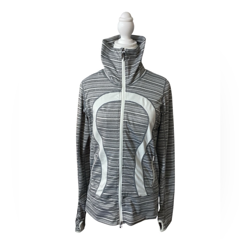 Lululemon - In Stride Jacket - Picture 2 of 9